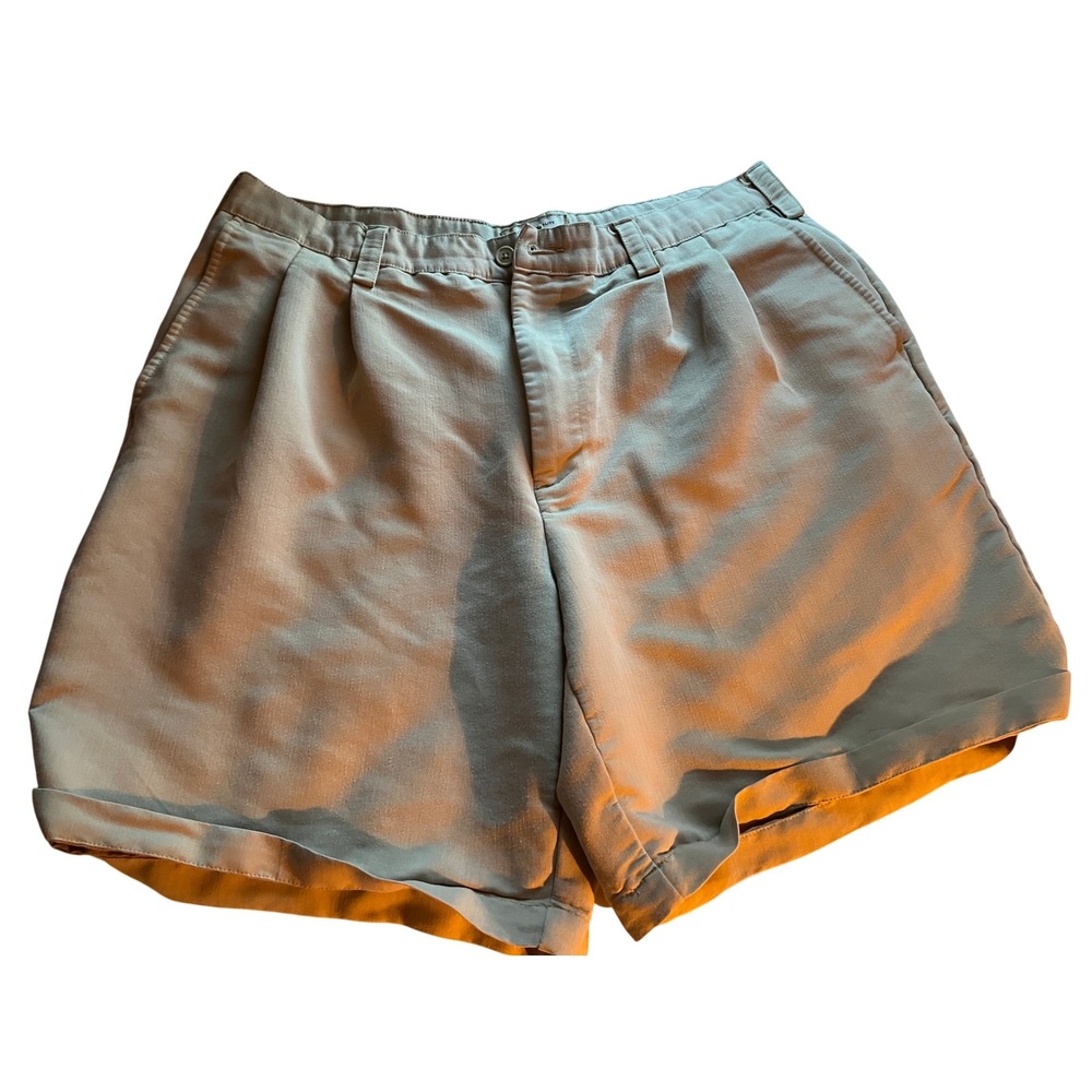 Cherokee Mens 38 Pleated Khaki Shorts 55% Rayon 35% Polyester Casual Wear
